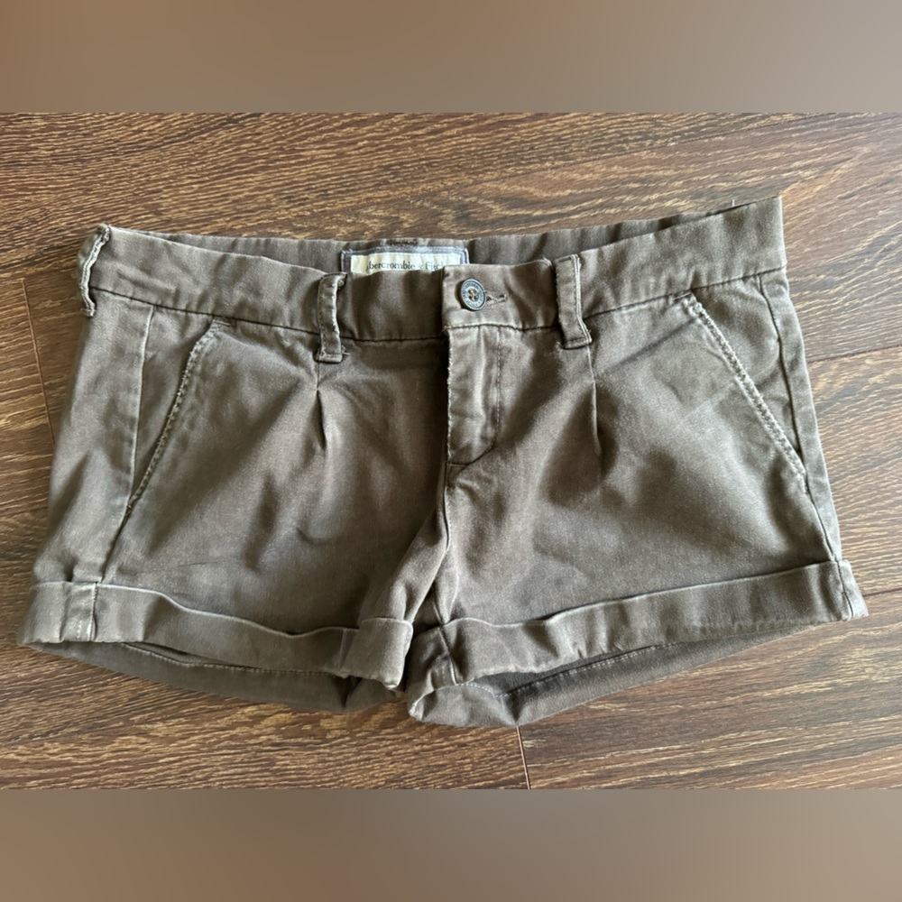 Abercrombie and Fitch Stretch Khaki Shorts